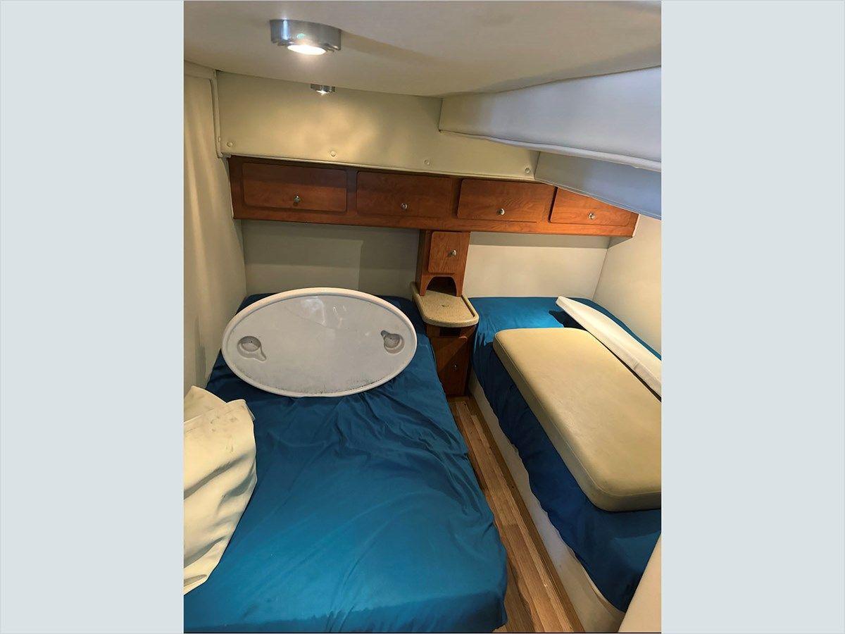 Лучшая цена на 41' Rinker 2006 390 Hard Top 2006