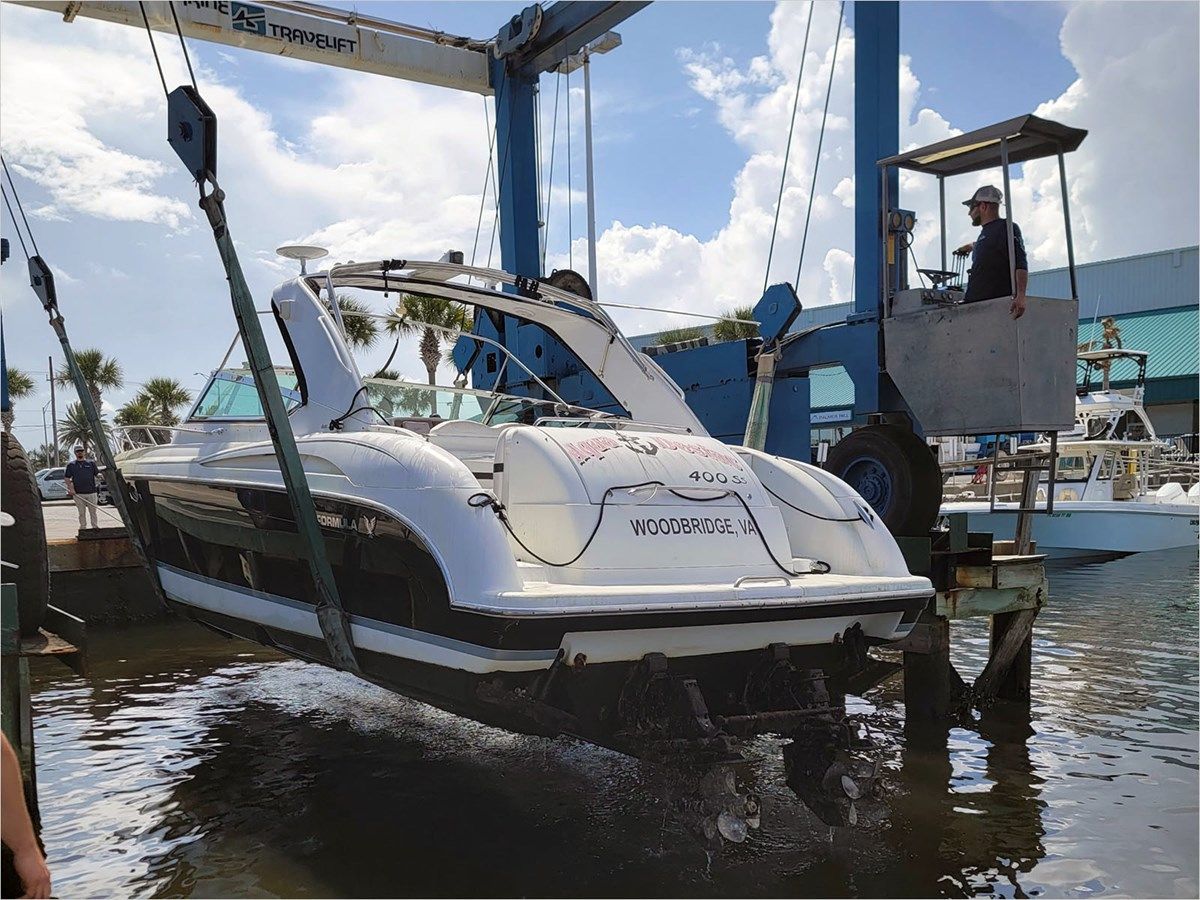 Лучшие предложения покупки яхты 40' Formula 2005 400 SS 40