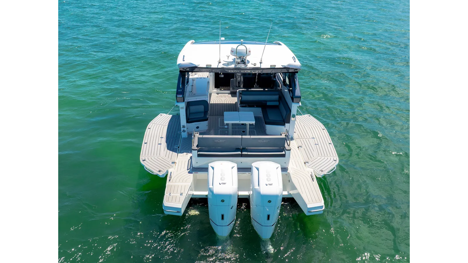 Продажа яхты Only 60 hrs!