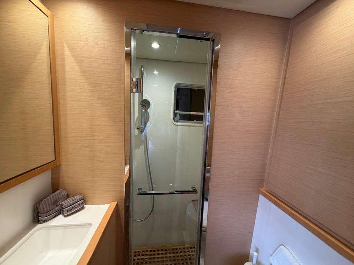 Купить яхту Sona 1 - Lagoon в Shestakov Yacht Sales