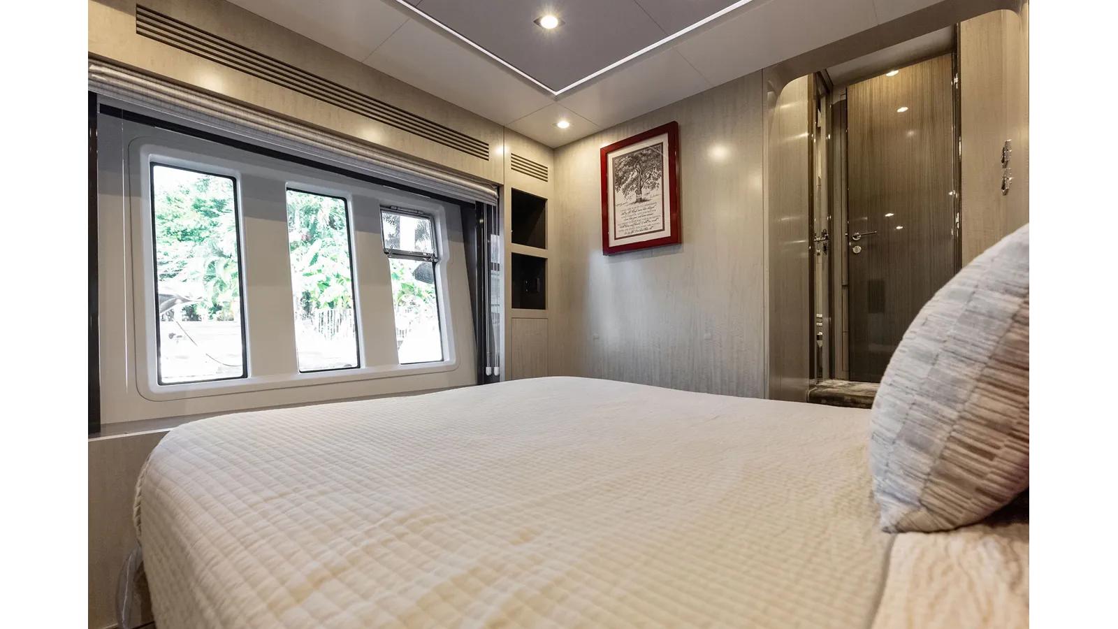 Satisfaction - Azimut Yachts