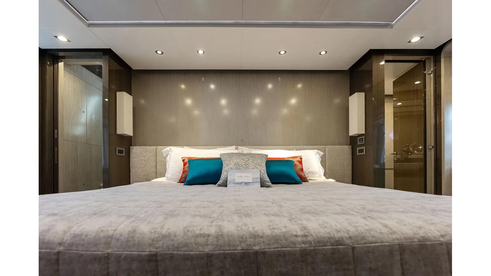 Buy a yacht Satisfaction - Azimut Yachts