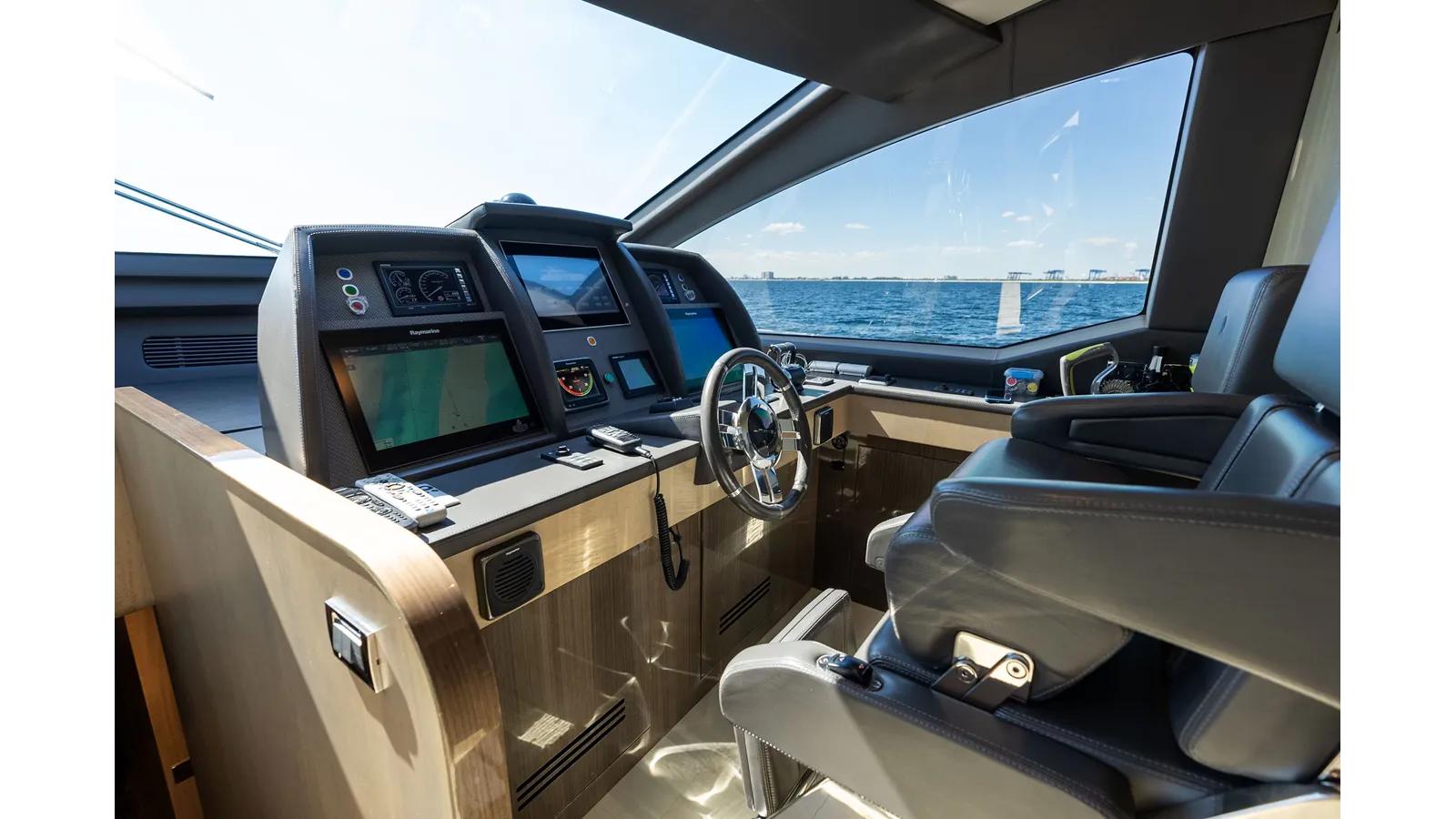 Buy a Satisfaction - Azimut Yachts at Shestakov Yacht Sales