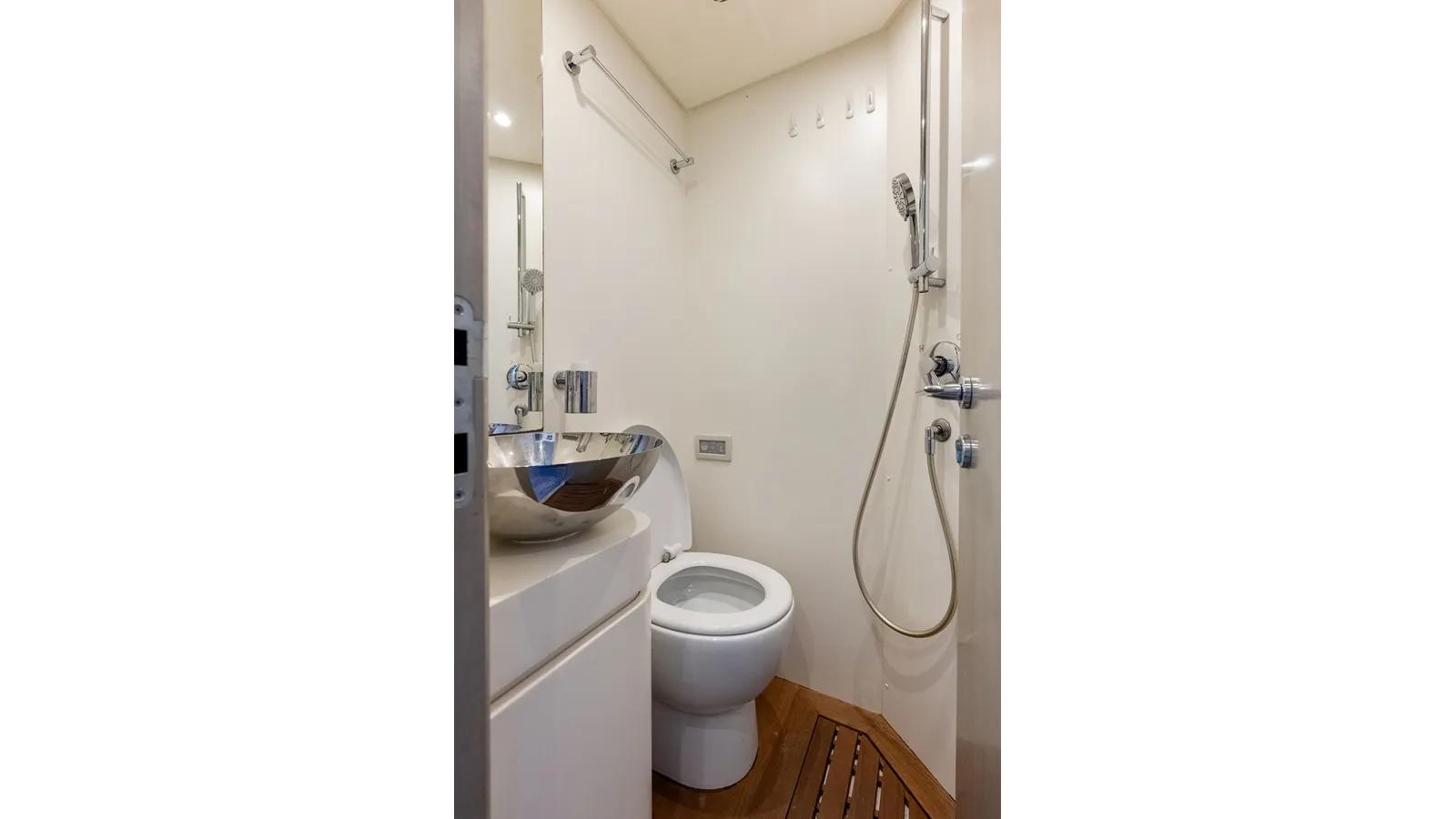 Buy a Satisfaction 84 at Shestakov Yacht Sales