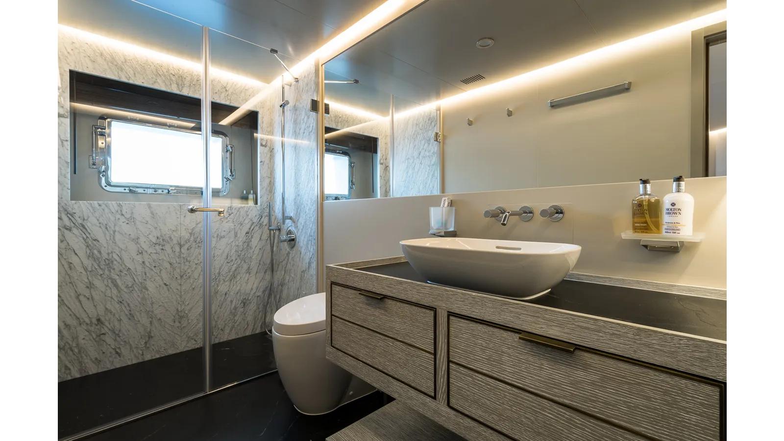 Лучшие предложения покупки яхты NUMARINE 32XP 32XP