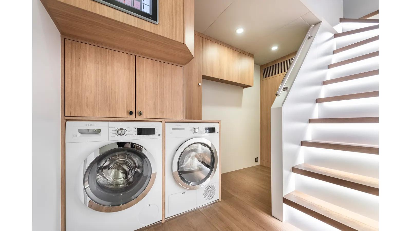 Купить яхту NUMARINE 32XP 32XP в Shestakov Yacht Sales