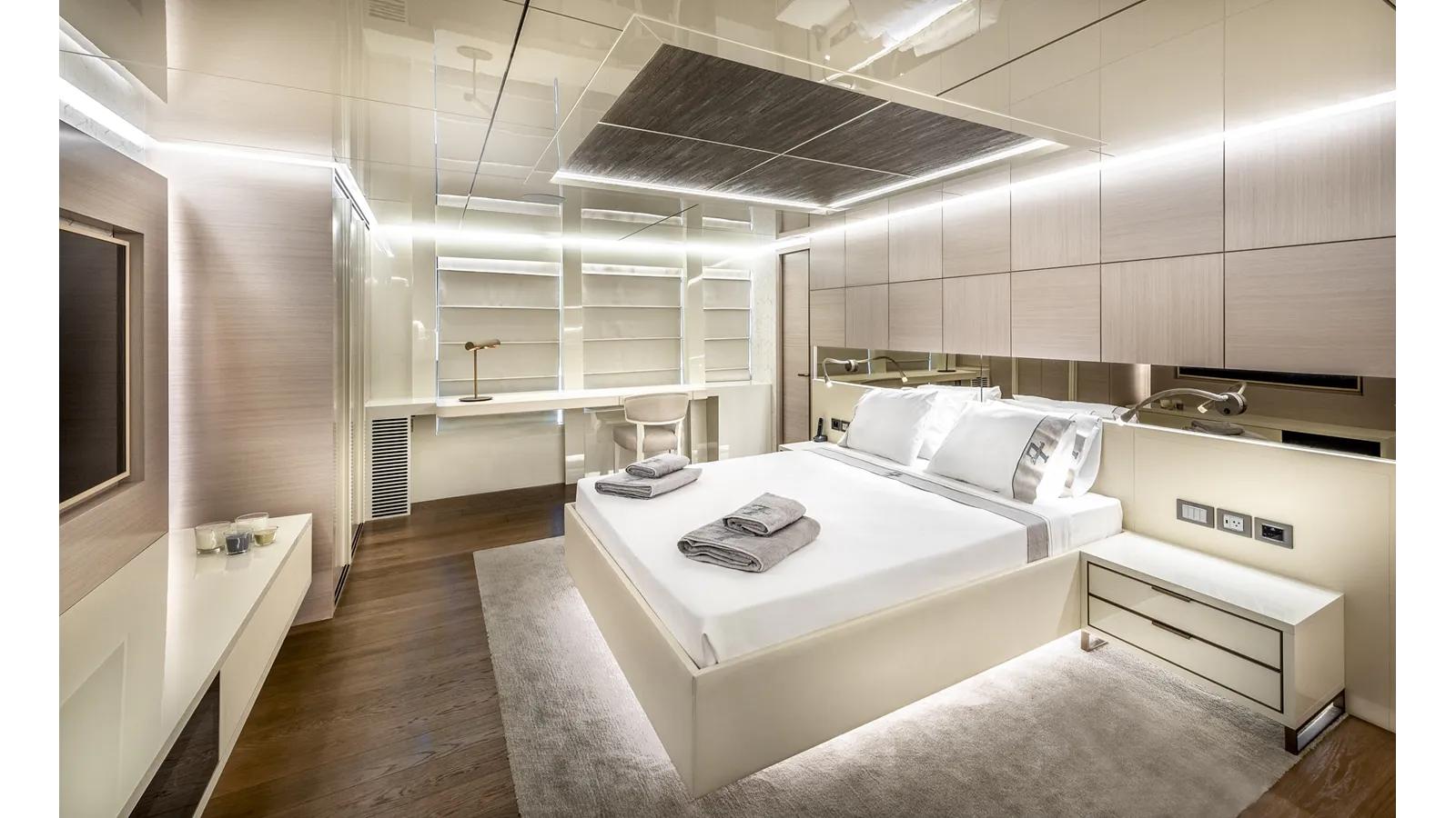 Купить NUMARINE 32XP - Numarine