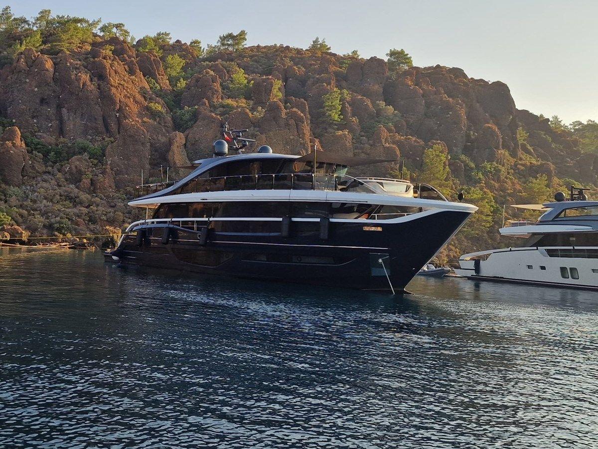 Buy a yacht Princess X95 X95