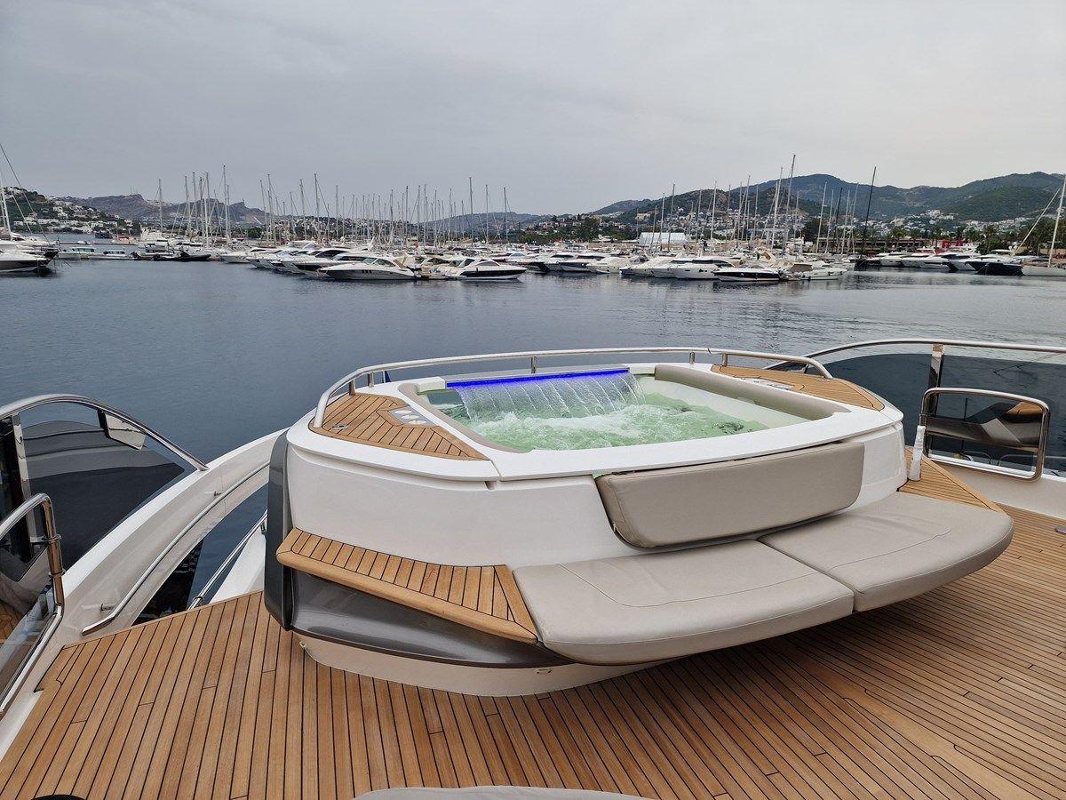 the best price on Princess X95 - PRINCESS