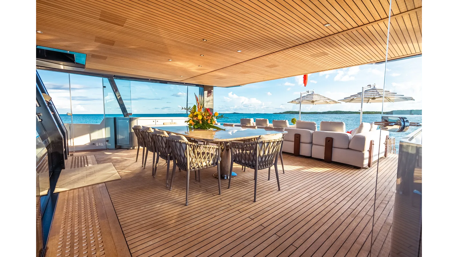 Стоимость яхты VIVACE 2022