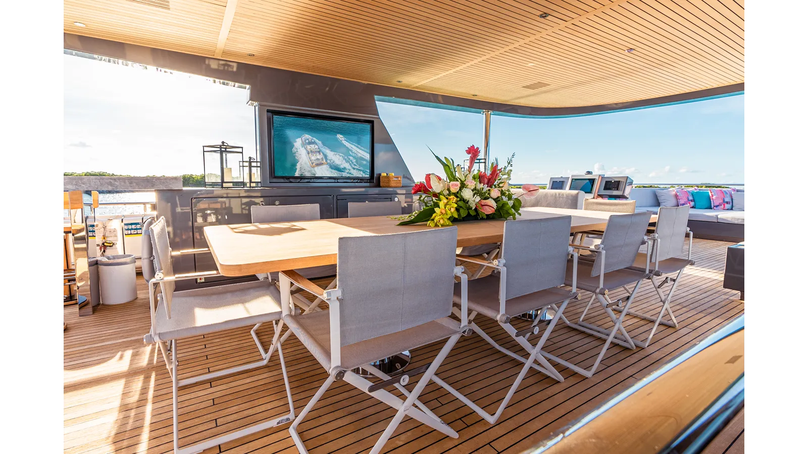 Купить яхту VIVACE 102 в Shestakov Yacht Sales