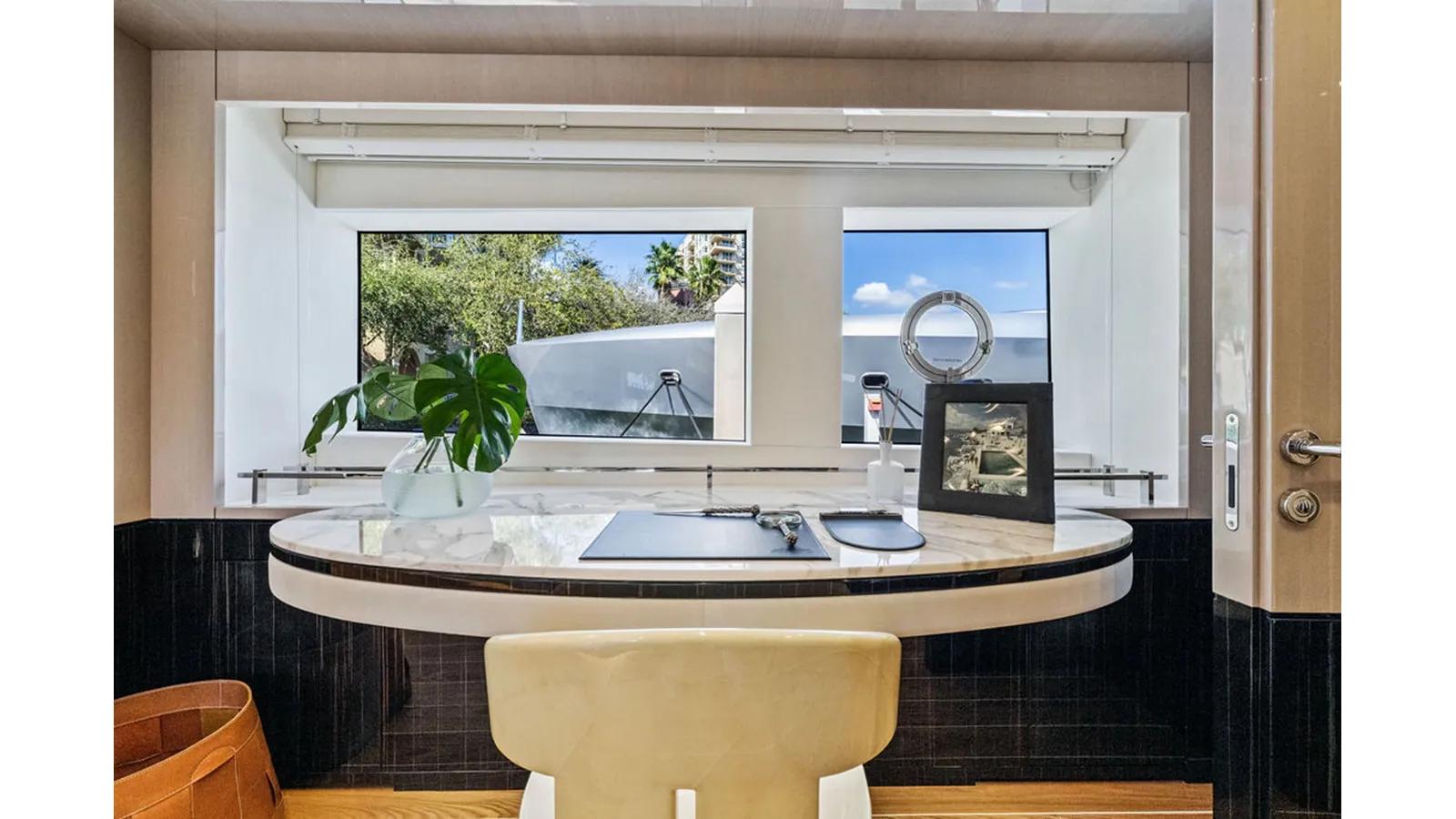 Лучшая цена на ARTEMIS 33 GranSport