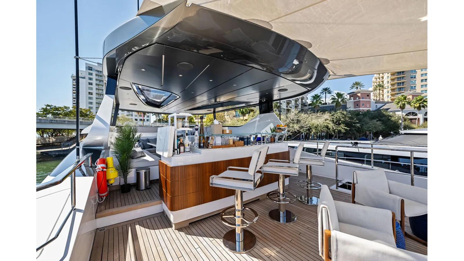 Купить яхту ARTEMIS 2021 в Shestakov Yacht Sales