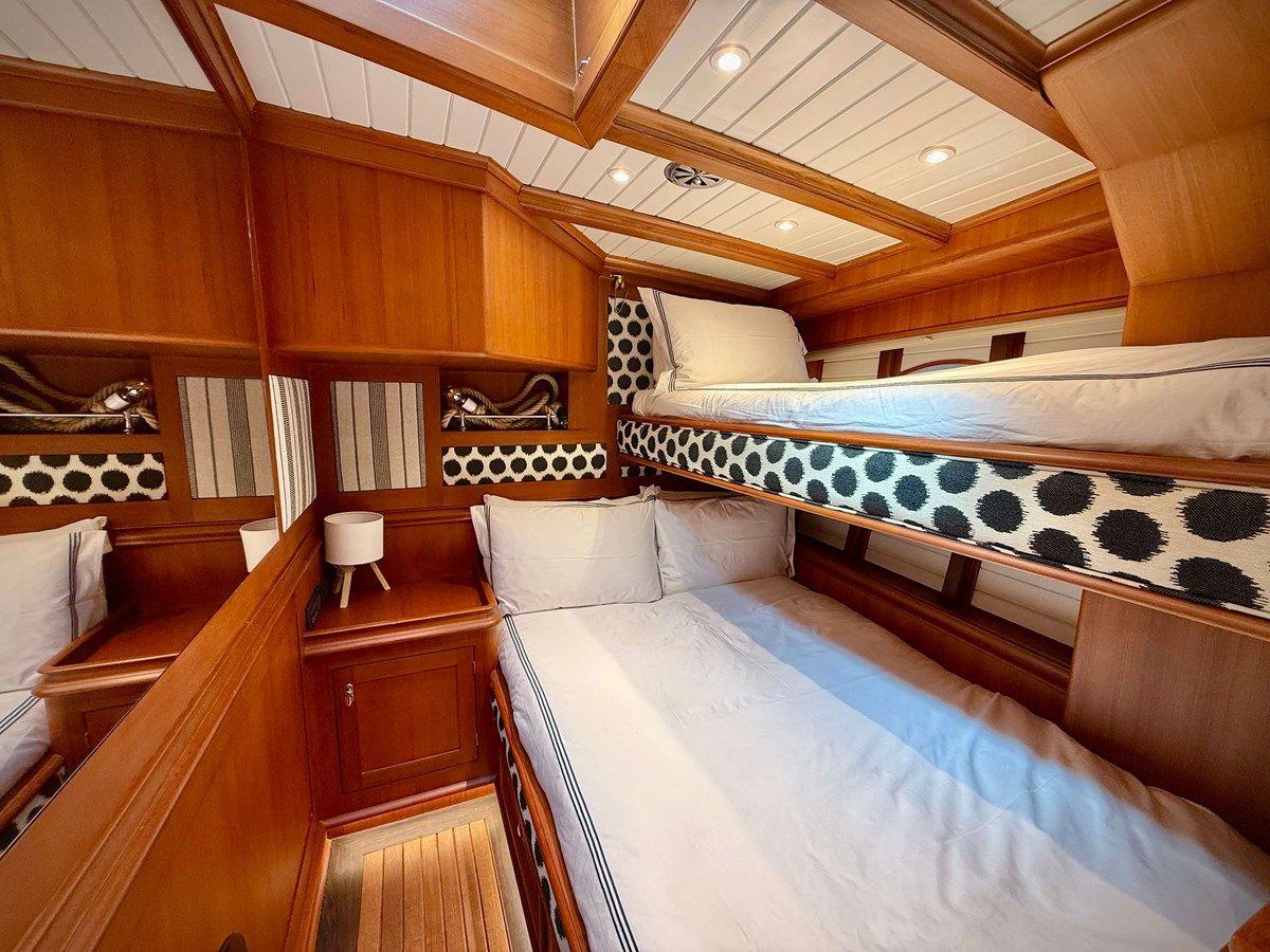 Buy a yacht NAMUUN 107