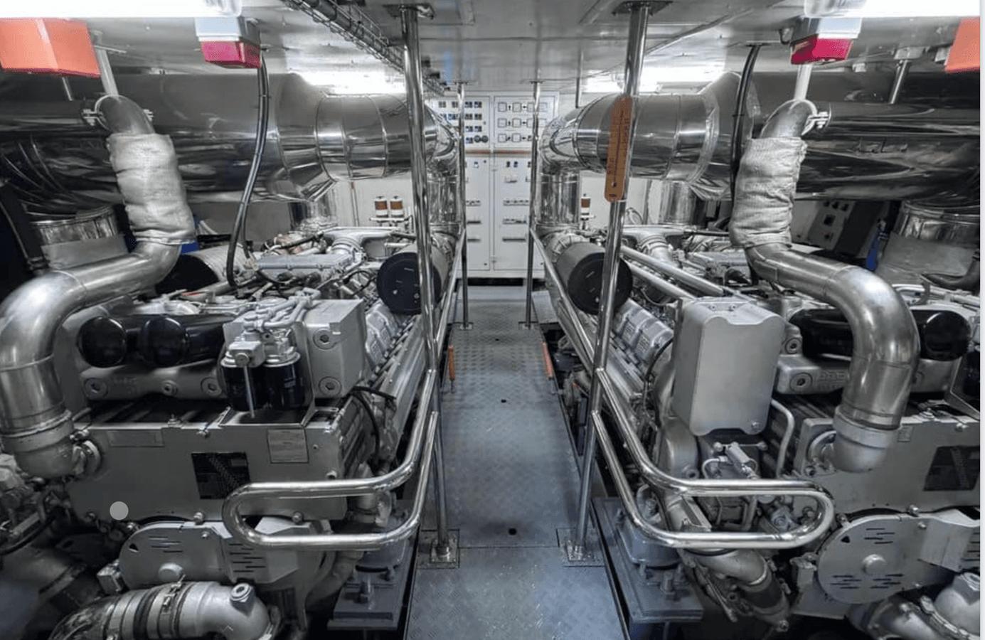 Стоимость яхты BLUE MOON