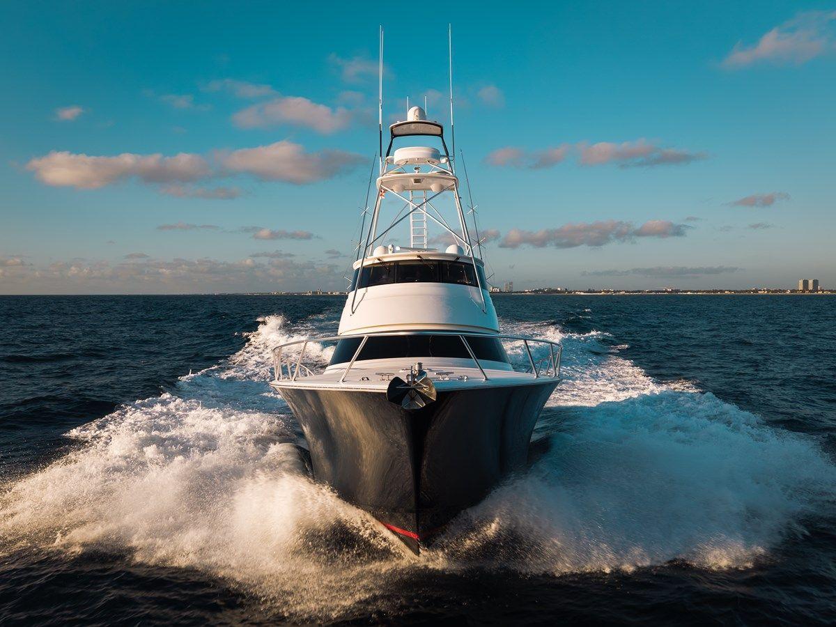 the best price on El Jefe 2015