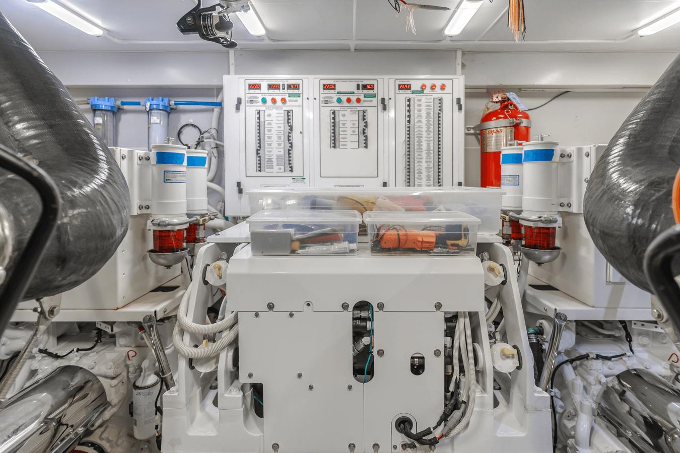 Buy a yacht FINE SEAS-ONINGS 72