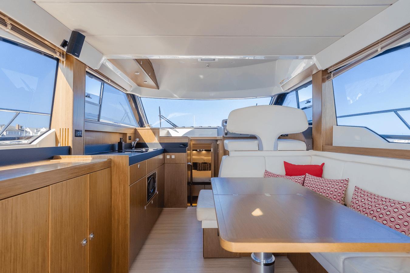 Купить Special Place - Bavaria Yachts