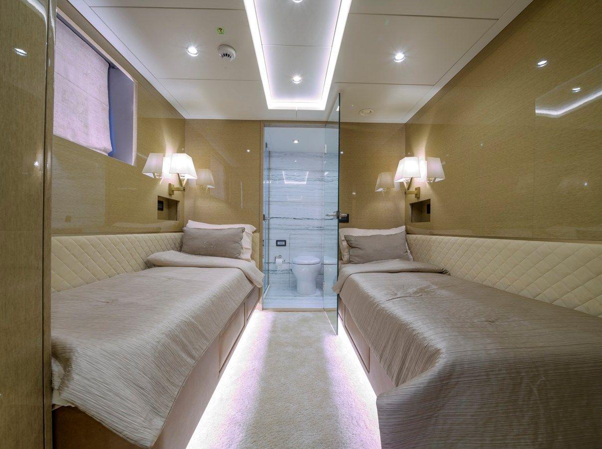 Купить яхту EBYSHINE B30 в Shestakov Yacht Sales