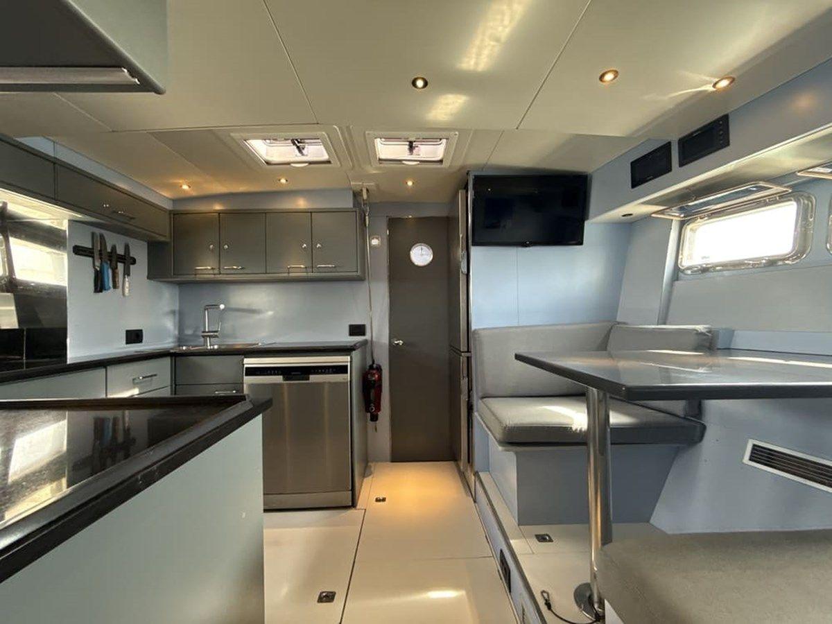 Buy a XIDABY 1993 at Shestakov Yacht Sales