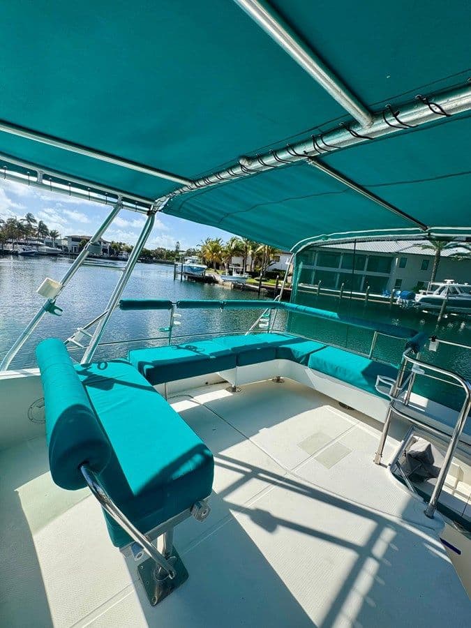 Купить яхту Knotty Cat Maryland 37 в Shestakov Yacht Sales