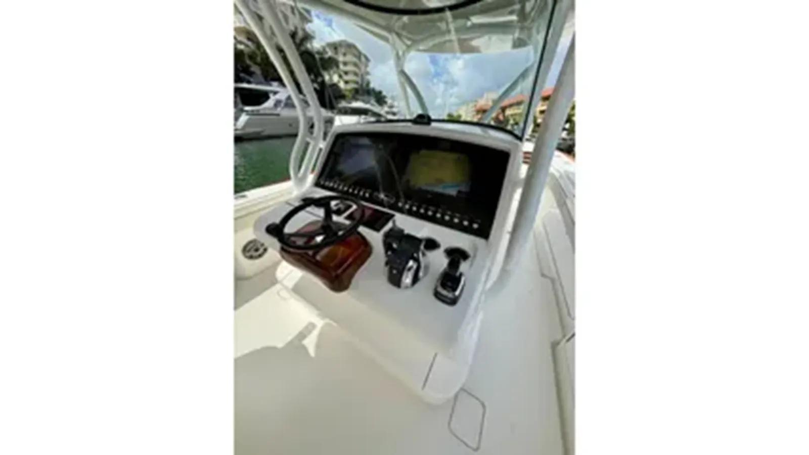 Лучшая цена на Salty Dogs