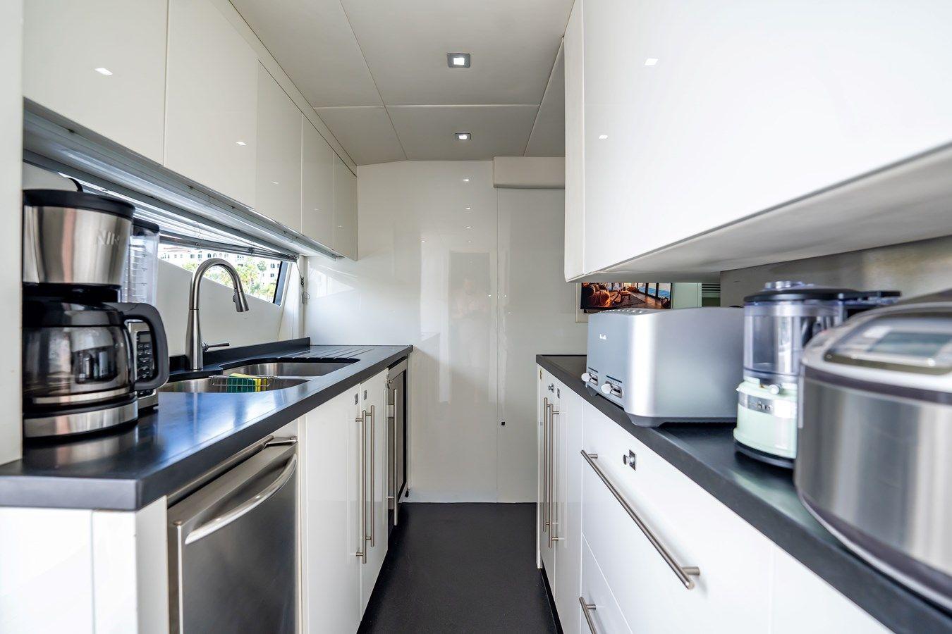 PRECIOSO 112 yacht sale