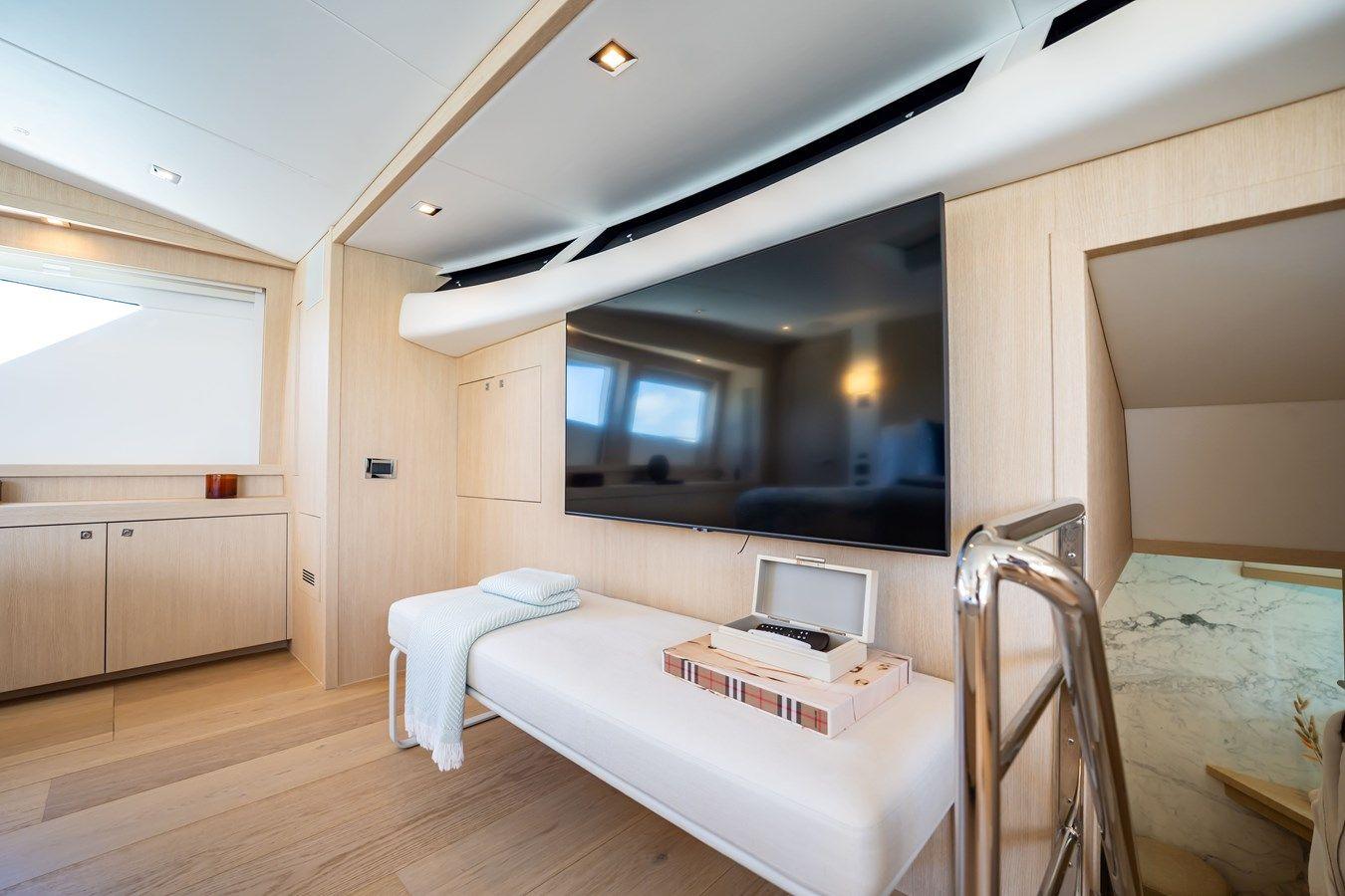 best yacht sales deals PRECIOSO 112