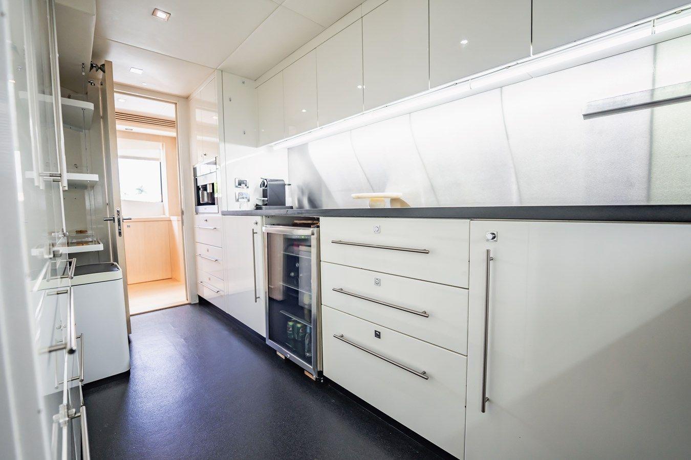 PRECIOSO 2011 yacht sale