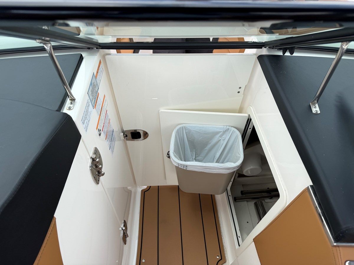 best yacht sales deals Chaparral 26