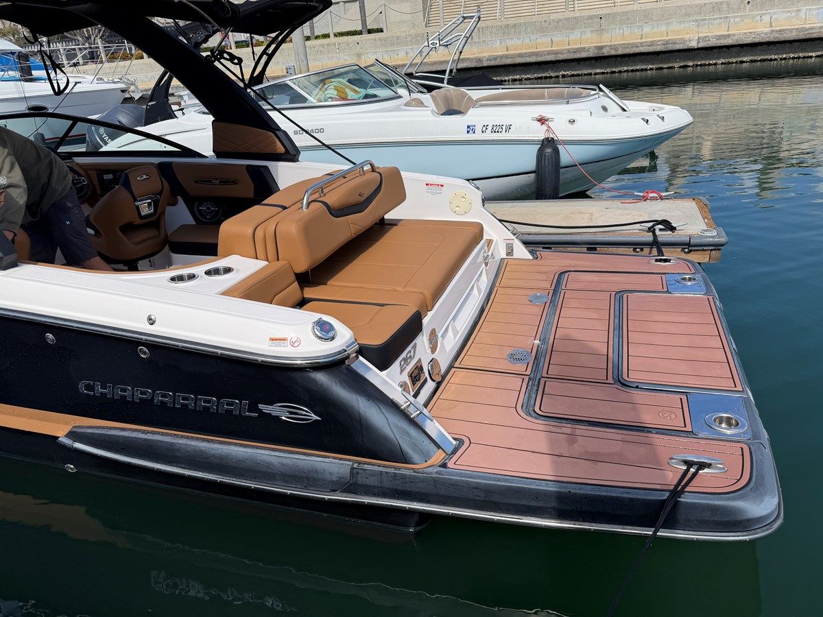Buy a Chaparral 267 SSX BOWRIDER at Shestakov Yacht Sales