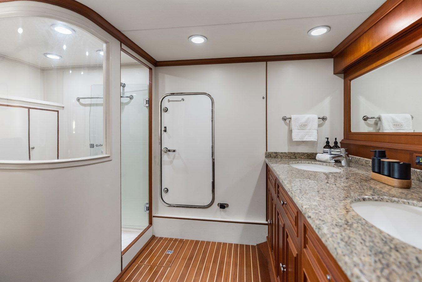 Buy a Encore - GRAND BANKS MARINE at Shestakov Yacht Sales