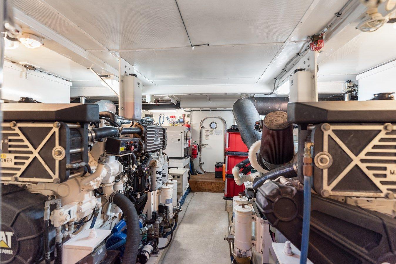 best yacht sales deals Encore - GRAND BANKS MARINE