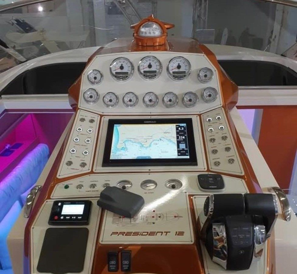 President 12 yacht sale