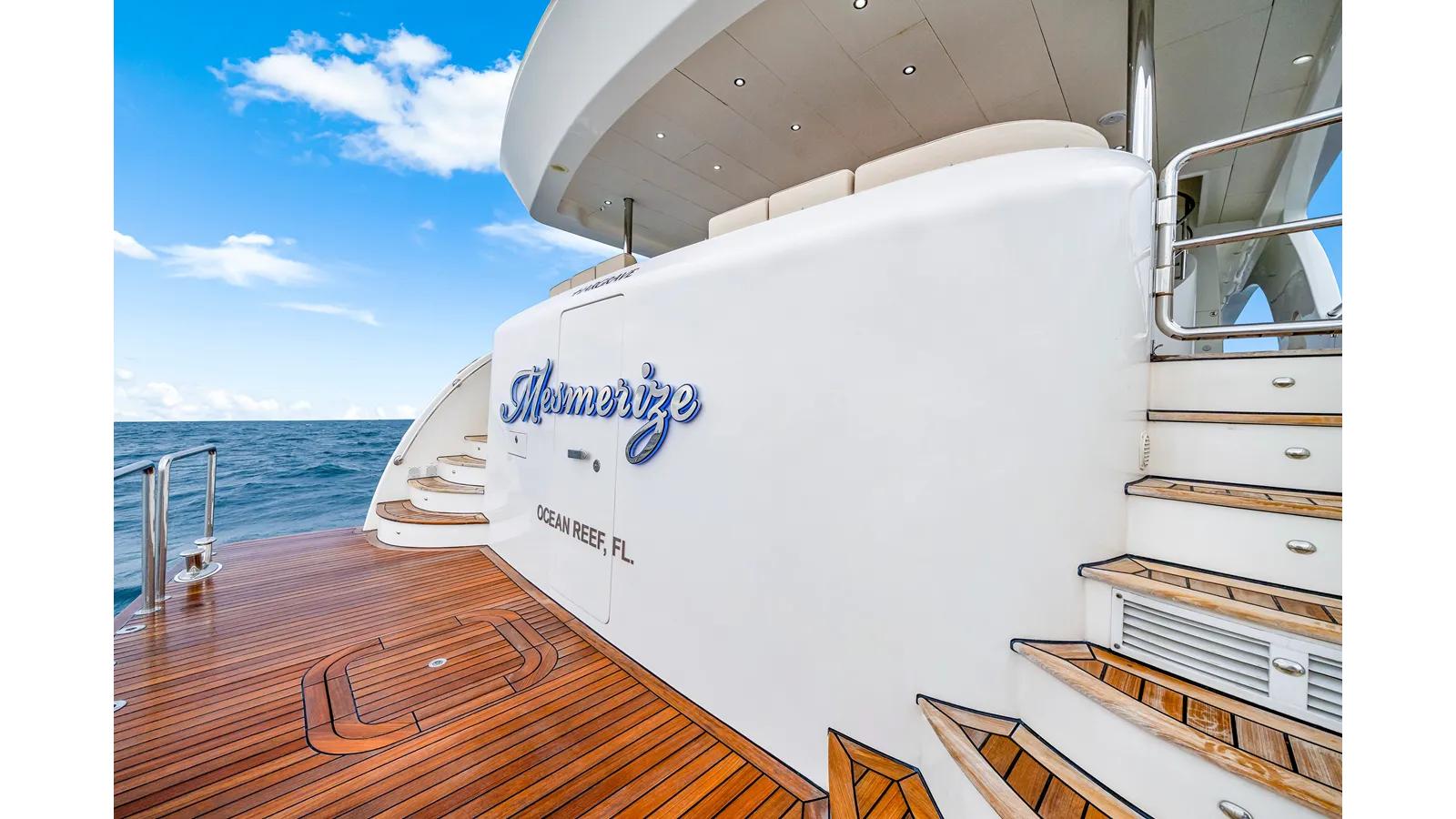best yacht sales deals MESMERIZE 125