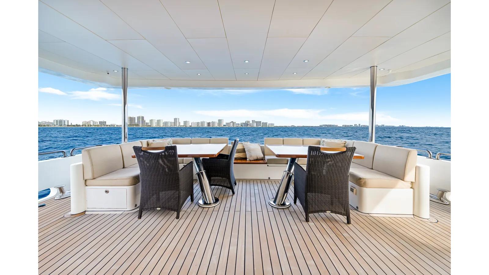 MESMERIZE - Hargrave yacht sale