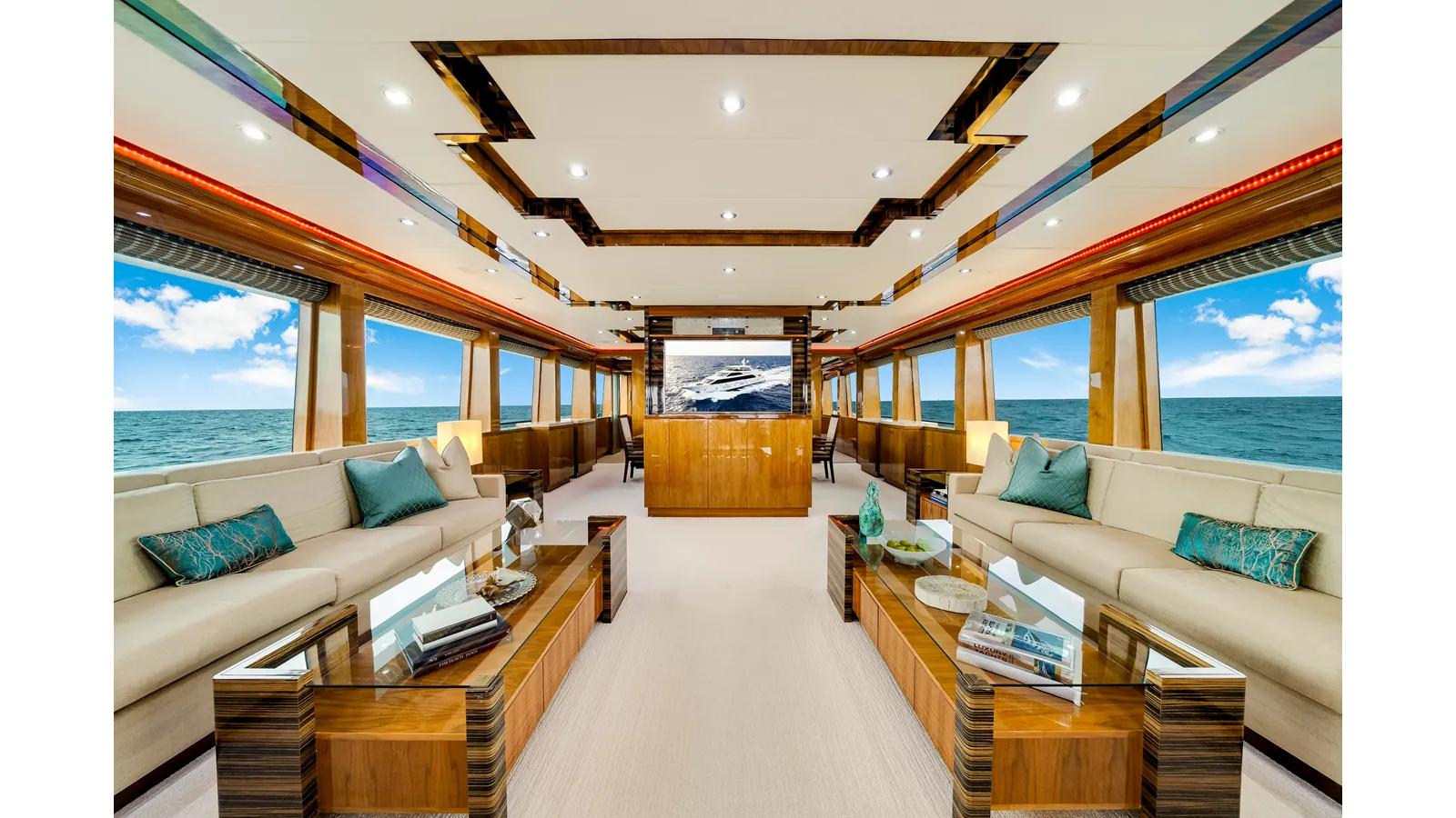 Buy a yacht MESMERIZE - Hargrave