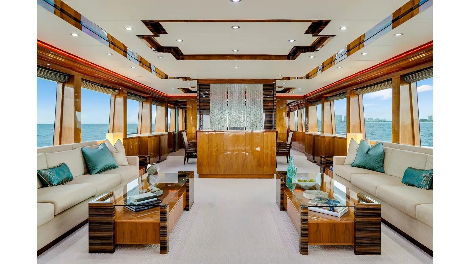 MESMERIZE 125 yacht sale