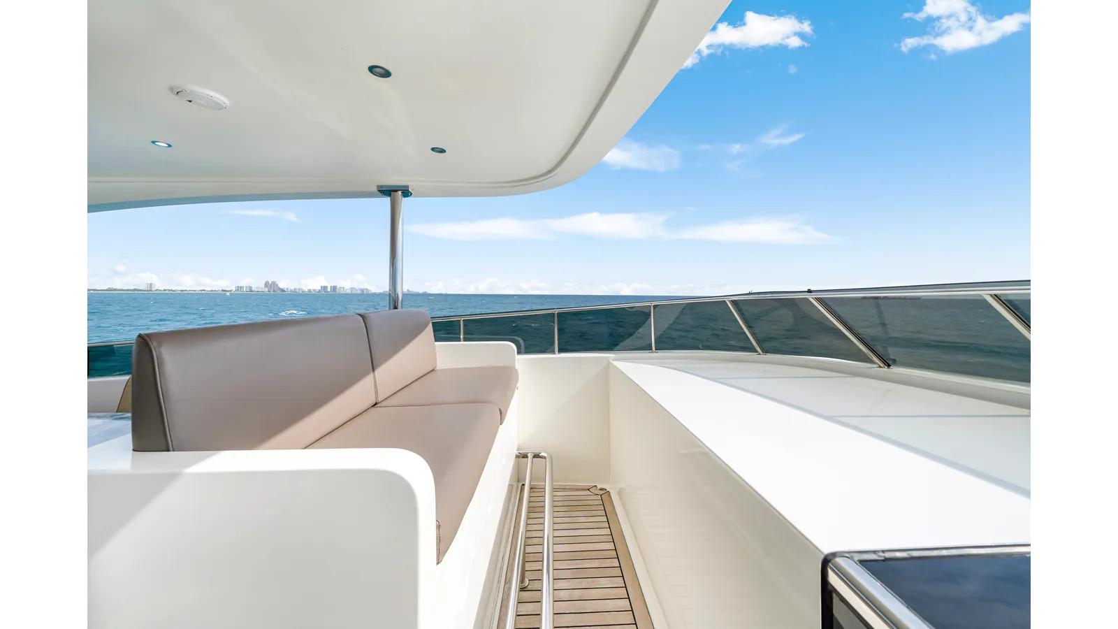 Buy a MESMERIZE - Hargrave at Shestakov Yacht Sales