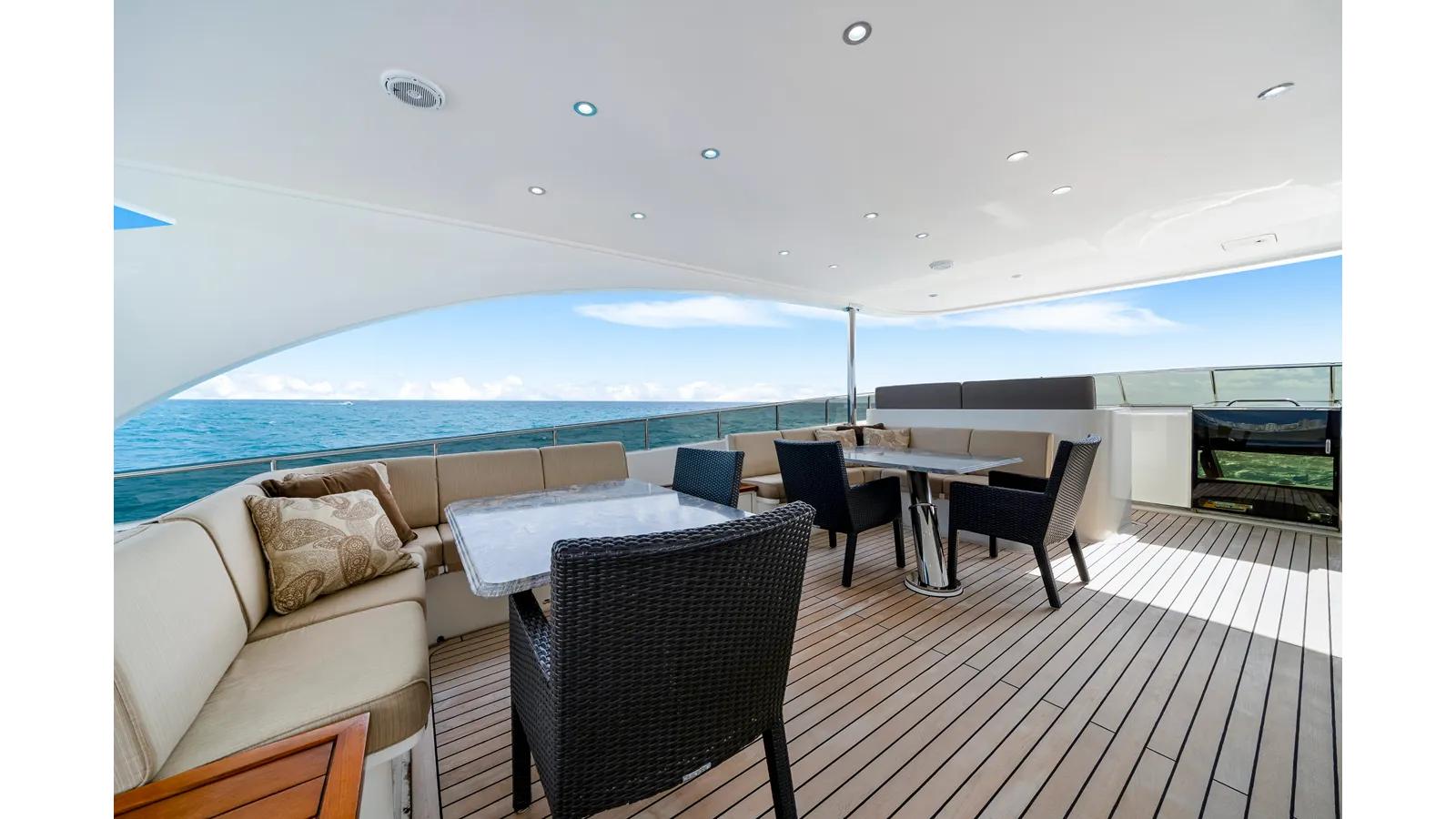 Buy a MESMERIZE - Hargrave at Shestakov Yacht Sales