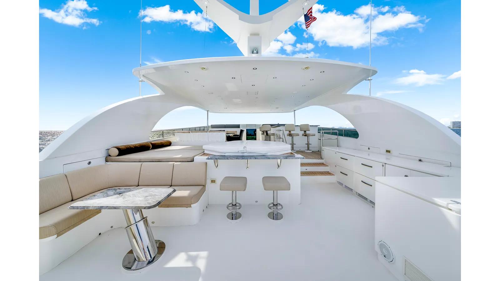 Buy a yacht MESMERIZE 125