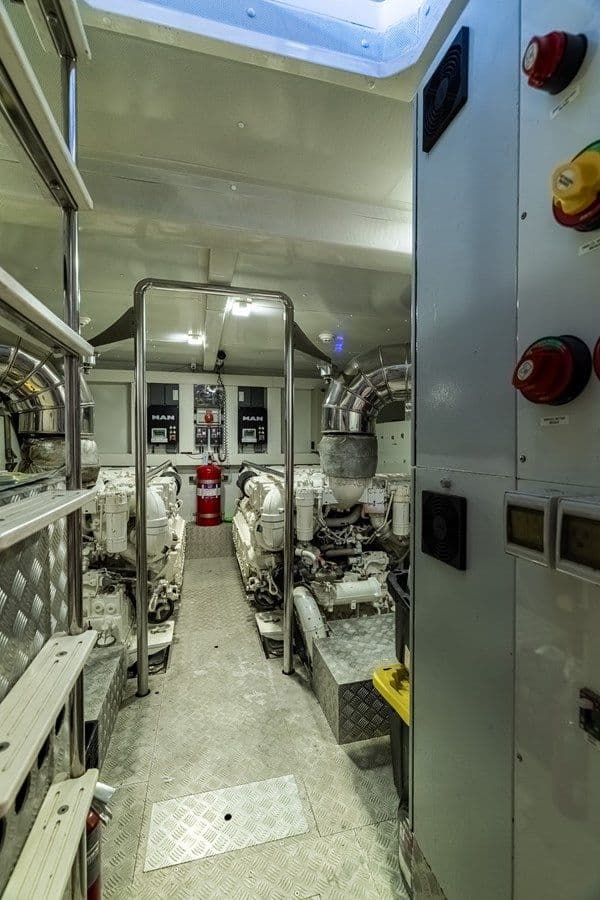 the best price on SABI - Azimut Yachts