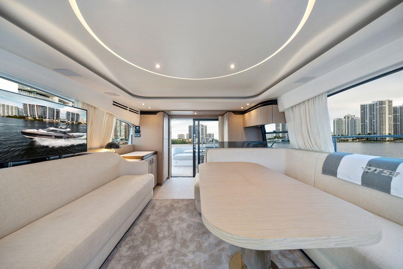 Buy a yacht Destiny 2023