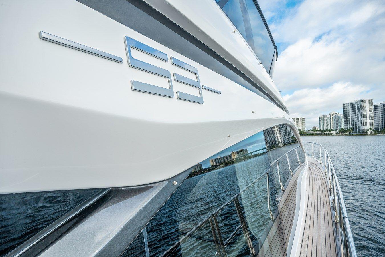 Buy a yacht Destiny - Azimut Yachts