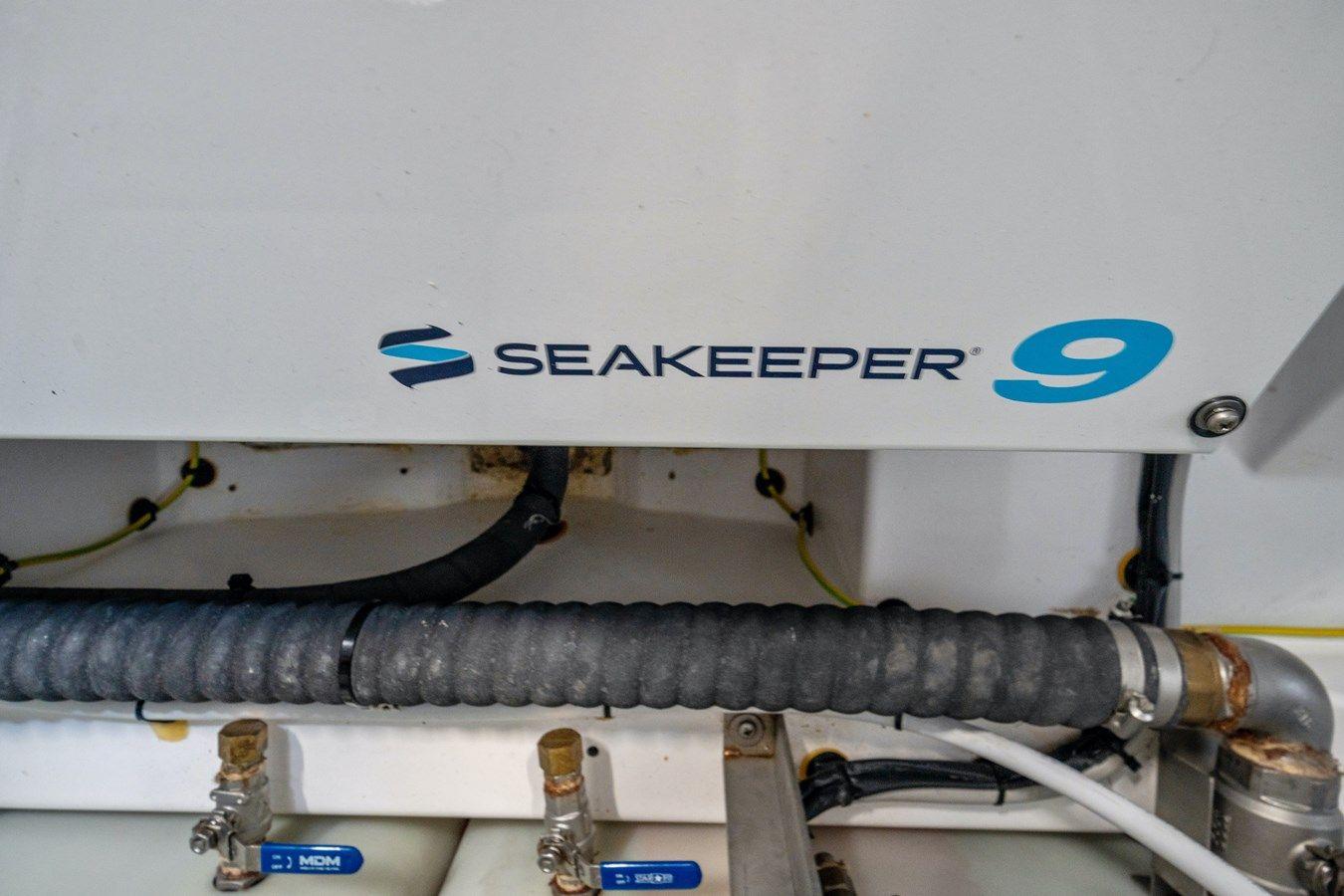 Buy a yacht Destiny - Azimut Yachts