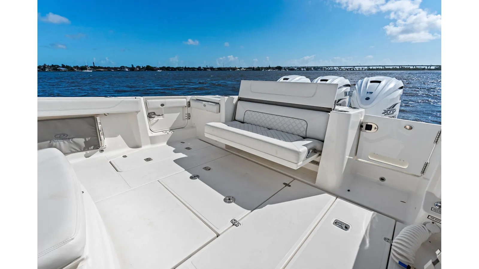 PURSUIT S 378 SPORT 37