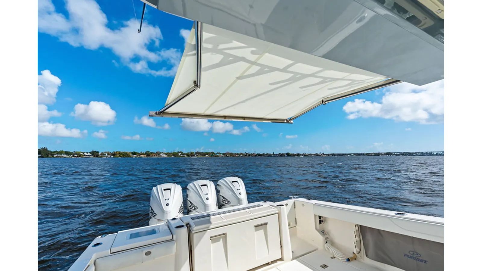 Buy a PURSUIT S 378 SPORT at Shestakov Yacht Sales