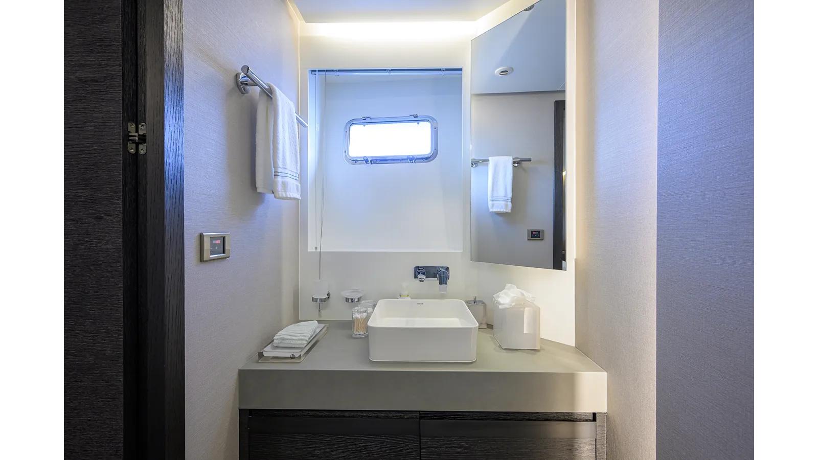 C3 - Numarine yacht sale