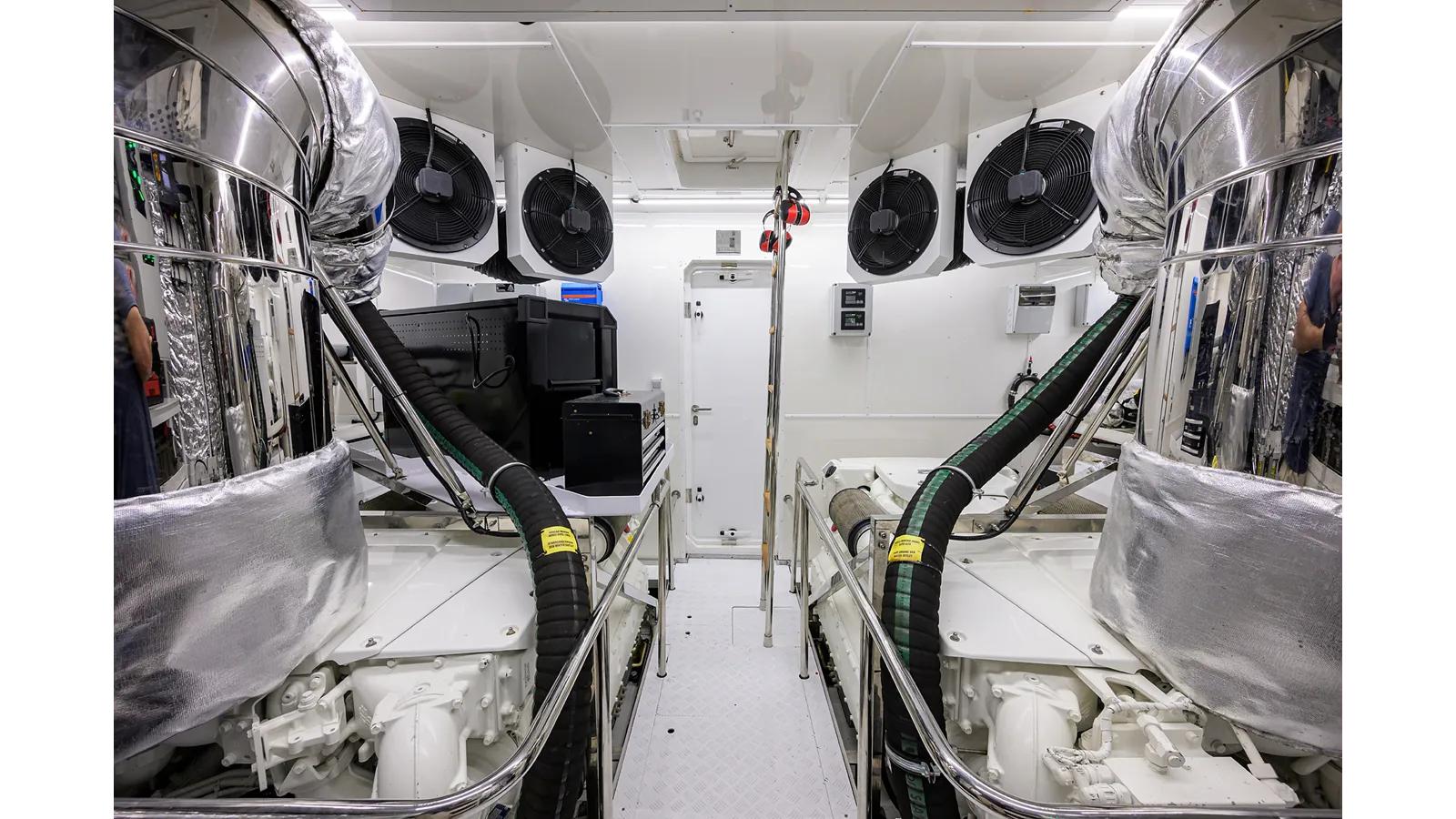 Buy a yacht C3 - Numarine