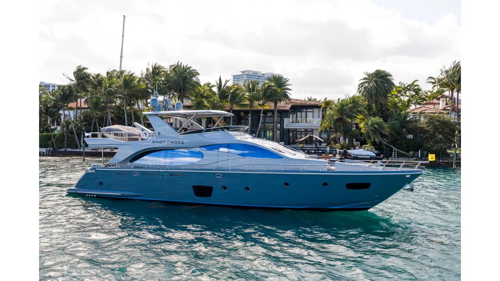 Knot Woke Flybridge price